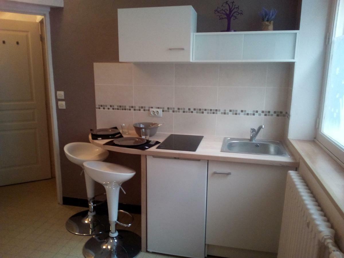 Studio 2 pers en vieille ville parking gratuit - by La Source d'OrFée Boulogne-sur-Mer Exterior foto